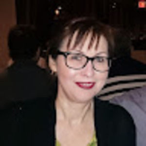 Meet your Posher, Lori m